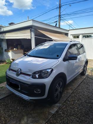 VOLKSWAGEN UP 1.0 170 TSI TOTAL FLEX XTREME 4P MANUAL